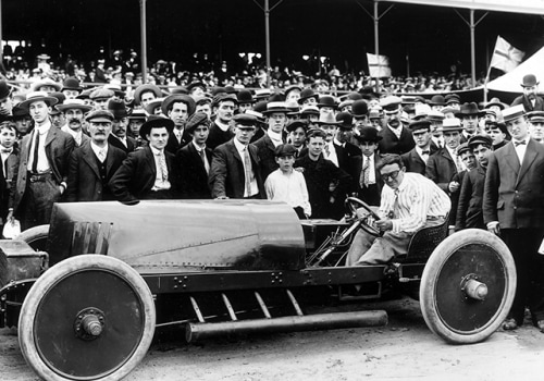 The Fascinating Evolution of Vintage Car Racing